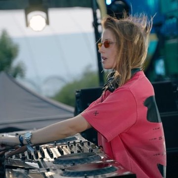 Charlotte de Witte - Music and Event Shoots Collection in charlottedewittemusic_3143790458224703976_10304447.jpg - hidden celebrity photo